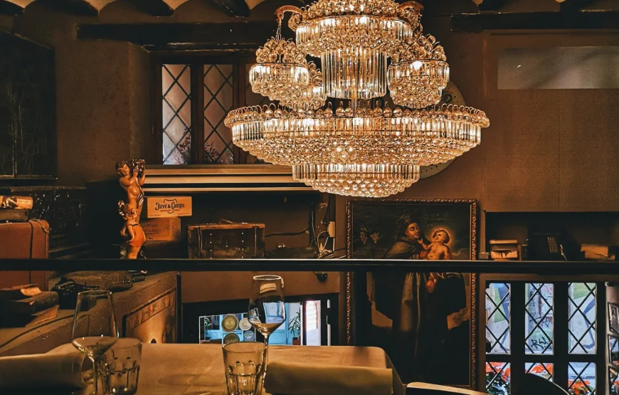 California Suites Hotel